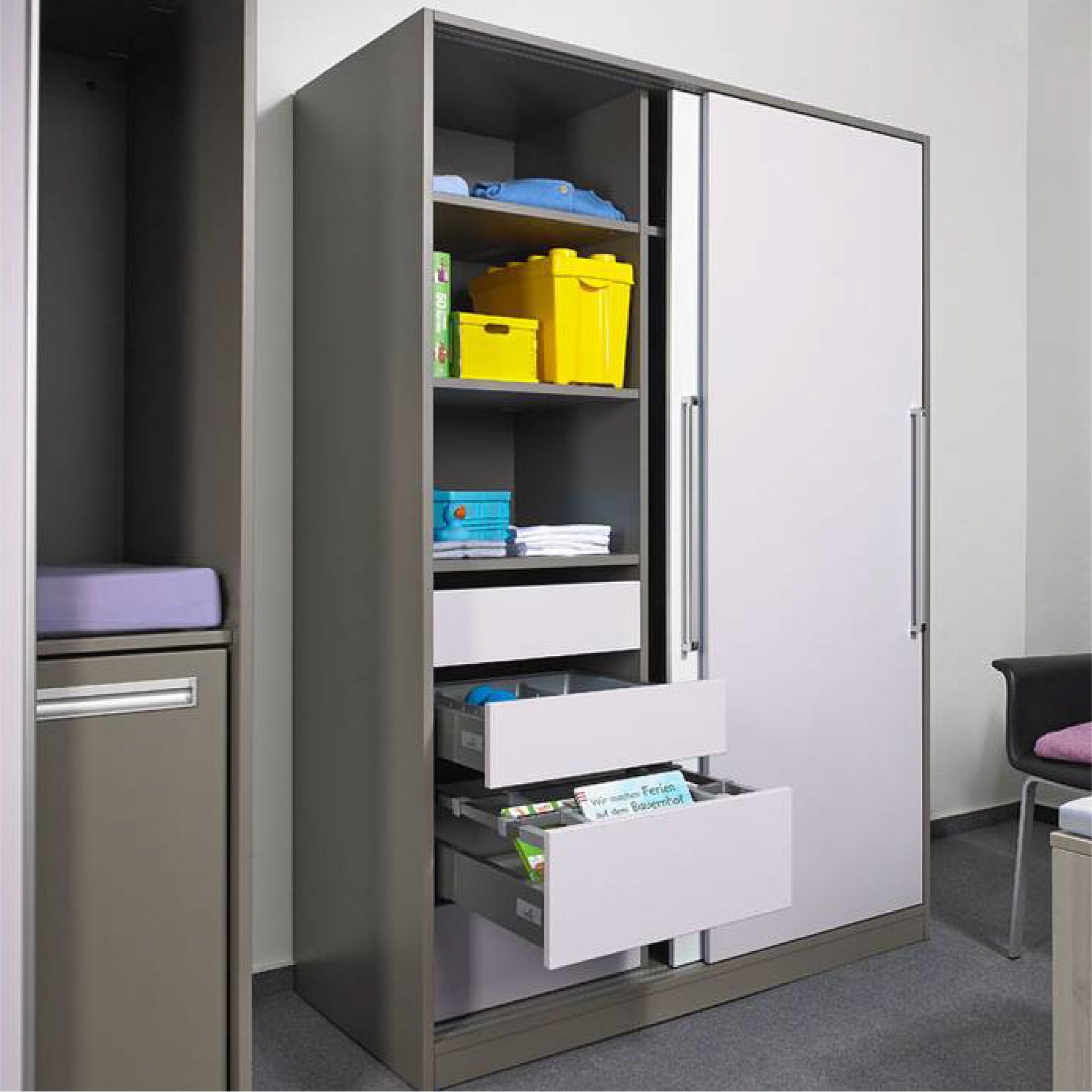 HETTICH SLIDELINE M – SLIDING DOOR SYSTEM